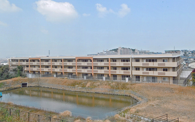 モントーレ　ガーデンヒルズ野芥